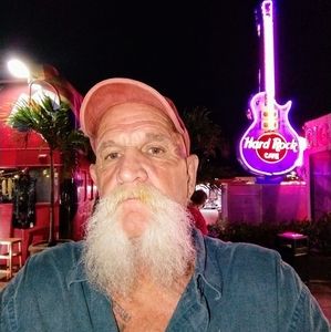 Meet your Posher, Bill